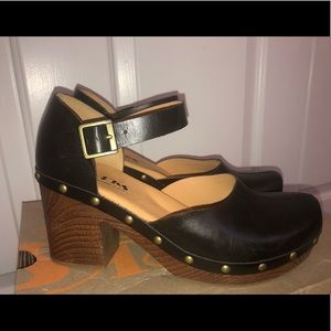 Mary Jane Korks by korks ease